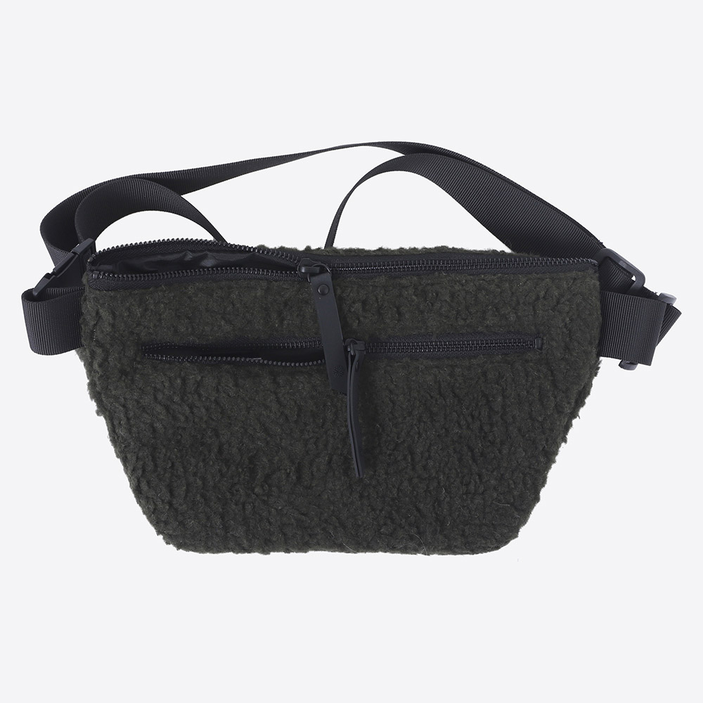 grjotgardar-bumbag-fannypack-icewear_88.jpeg